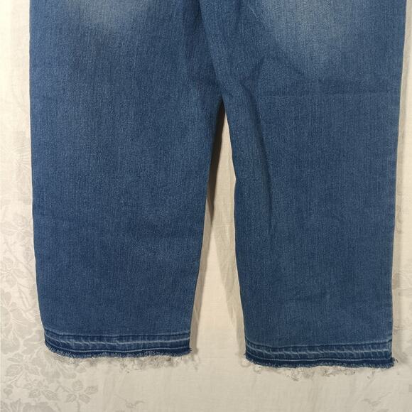Levis Girls Jeans 14 Reg Cropped Wide Leg Raw Hem Blue Denim - Picture 10 of 16